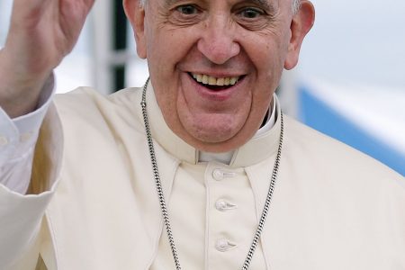 Pope Francis urges Catholic bishops to continue to preach peace in Nigeria