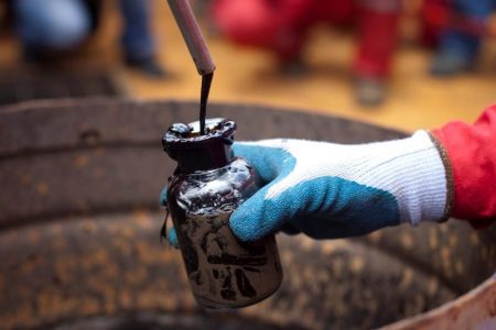 U.S. sanctions on Iran, Venezuela set up crunch for heavier oil