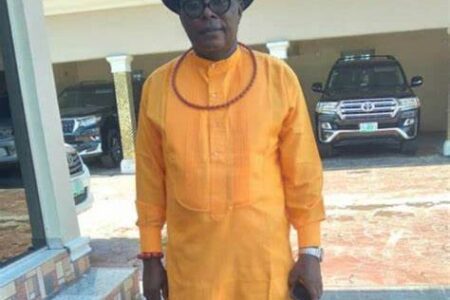 (#NIGERIA DECIDES2023) Few days to guber poll, Delta PDP chieftain defects to APC