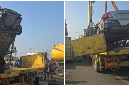 Car driver rescued from under fallen 40ft container in Lagos